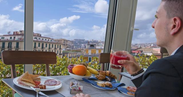 Morning breakfast with views of Castel Sant ' Elmo