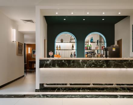bar