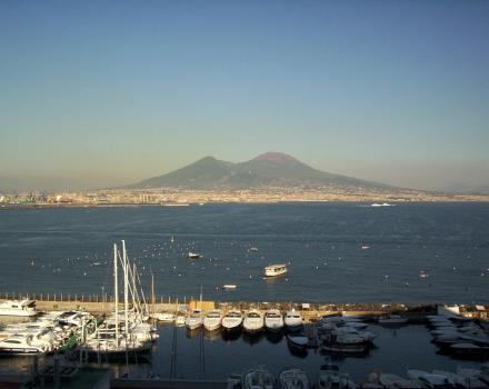 Start your unforgettable Tour of Campania from Best Western Hotel Plaza in Napoli!