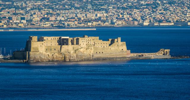 Start your unforgettable Tour of Campania from Best Western Hotel Plaza in Napoli!